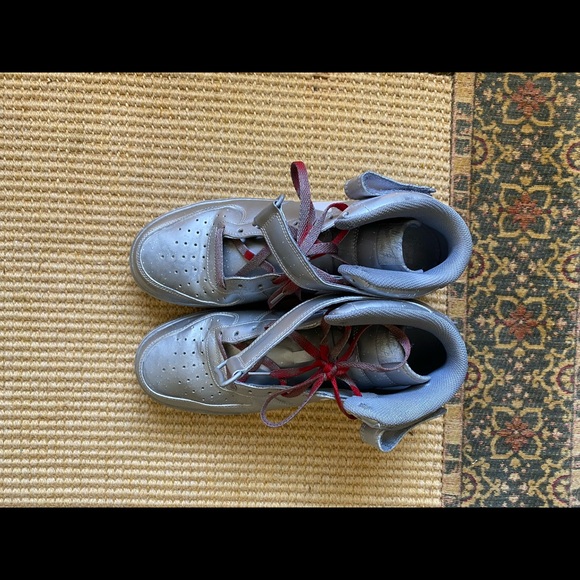 Nike - Picture 5 of 6